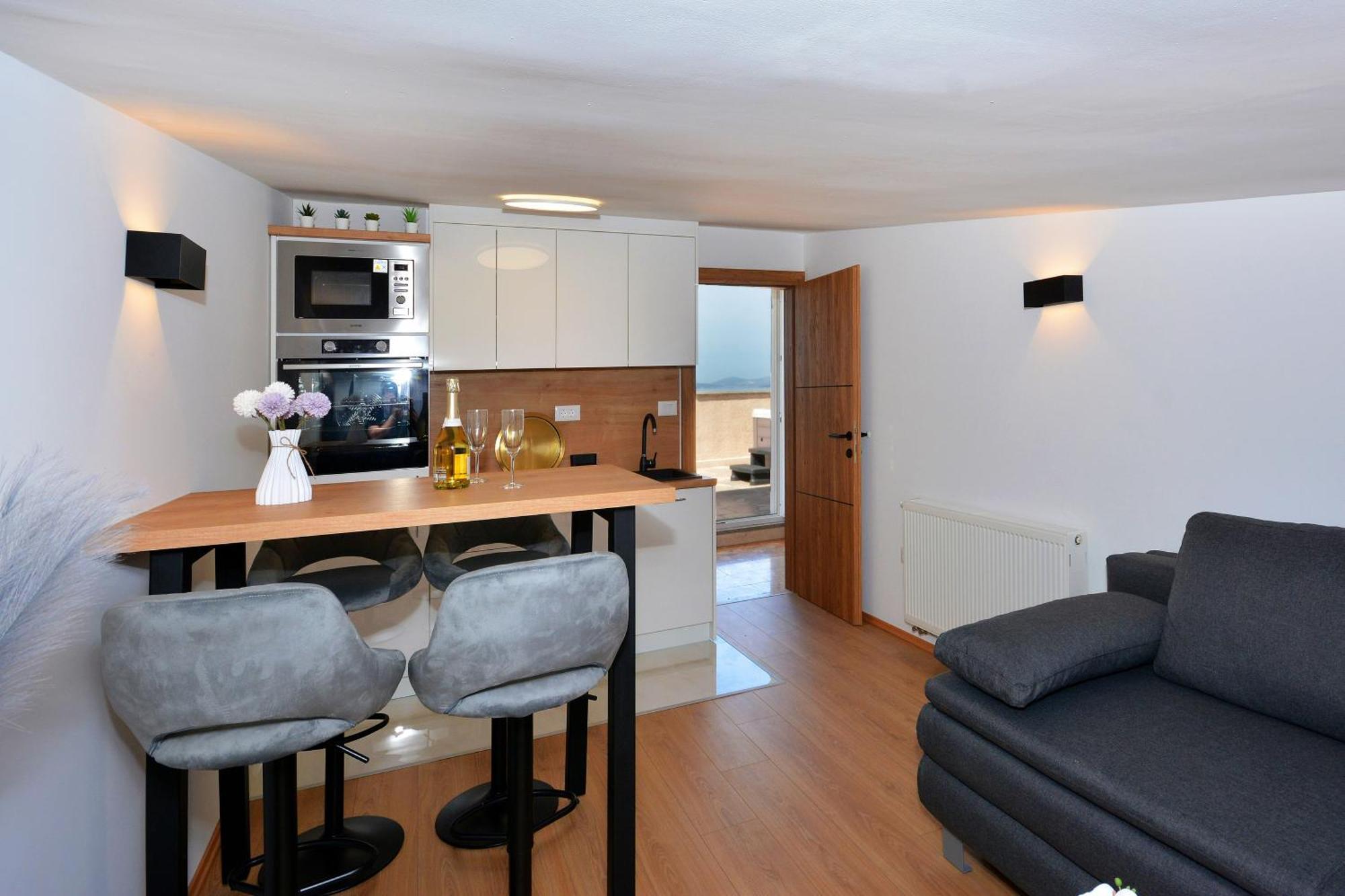 Apartments Radeljic Подстрана Экстерьер фото